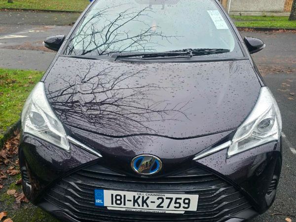 Toyota Vitz Hatchback, Petrol Hybrid, 2018, Purple