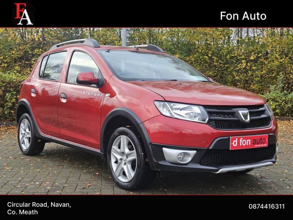 Dacia Sandero Stepway Hatchback, Petrol, 2015, Red