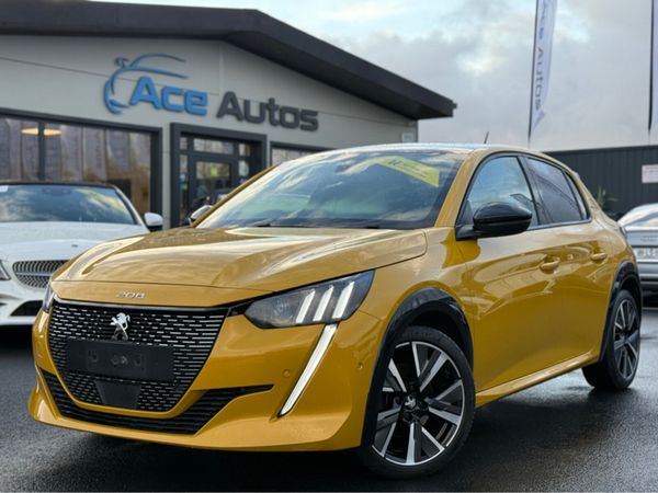 Peugeot 208 Hatchback, Petrol, 2020, Yellow