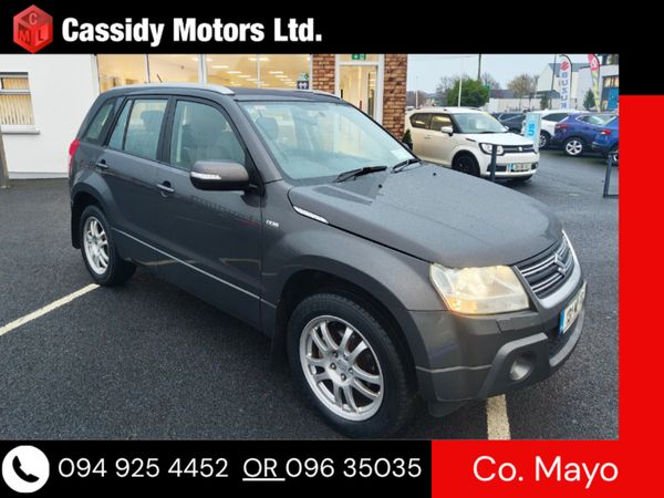 Suzuki Grand Vitara SUV, Diesel, 2013, Grey