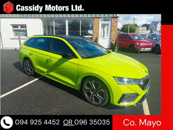 Skoda Octavia Estate, Diesel, 2022, Green