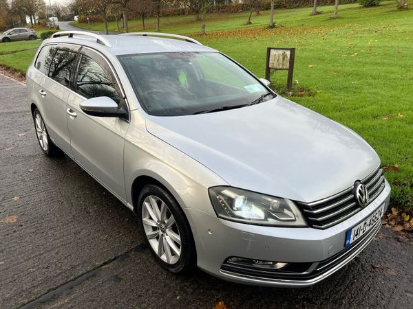Volkswagen Passat Estate, Petrol, 2014, Silver