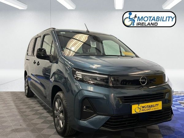 Opel Combo MPV, Diesel, 2025, Antiqua Blue
