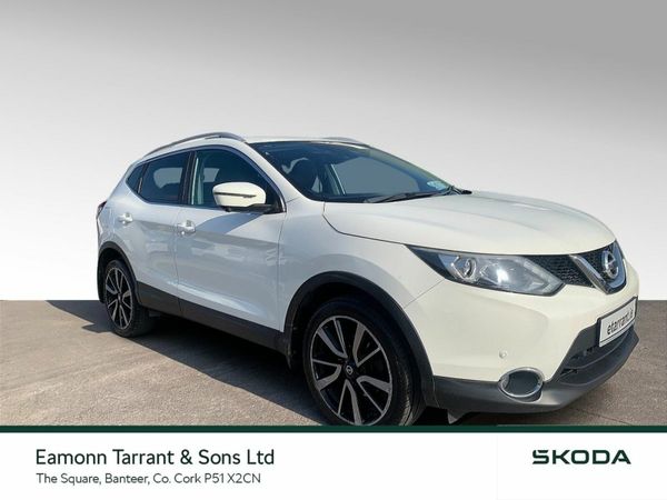 Nissan Qashqai Hatchback, Diesel, 2015, White