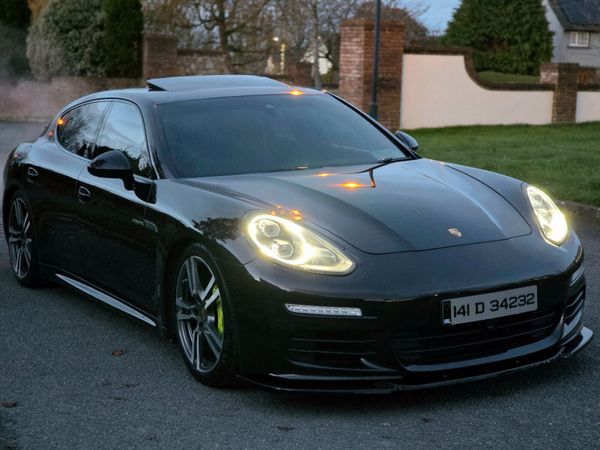 Porsche Panamera Hatchback, Petrol Hybrid, 2014, Black