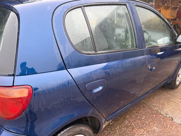 Toyota Yaris Hatchback, Petrol, 2005, Blue