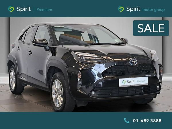 Toyota Yaris Cross Hatchback, Petrol Hybrid, 2023, Black