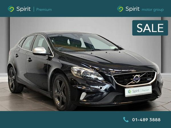 Volvo V40 Hatchback, Diesel, 2014, Black