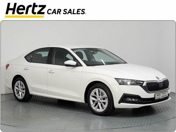 Skoda Octavia Saloon, Diesel, 2024, White