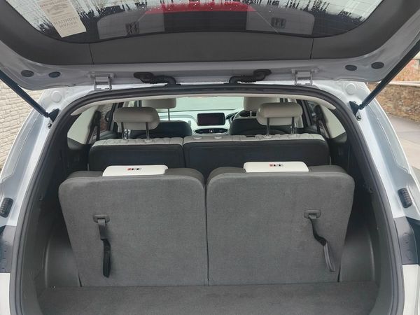 Hyundai Santa Fe SUV, Petrol Plug-in Hybrid, 2022, Grey