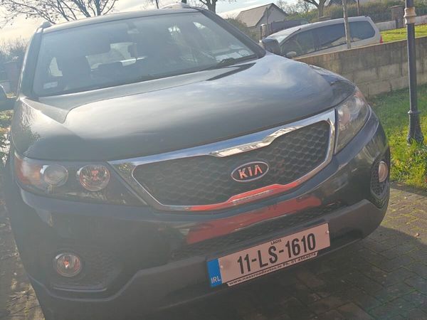 Kia Sorento SUV, Diesel, 2011, Black