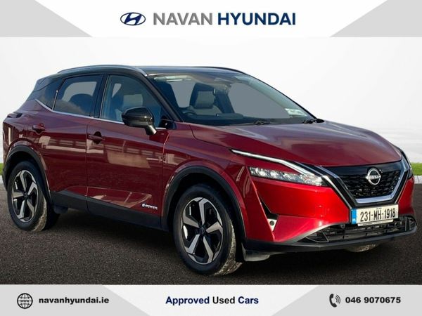 Nissan Qashqai MPV, Petrol Hybrid, 2023, Red