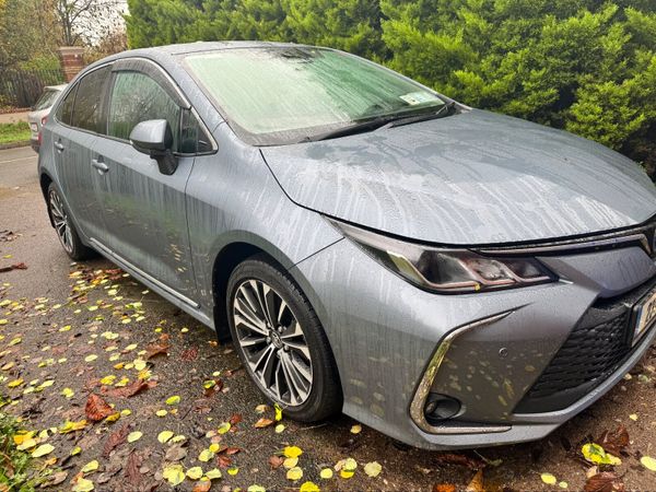 Toyota Corolla Saloon, Petrol Hybrid, 2023, Grey