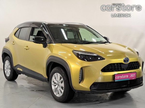 Toyota Yaris Cross Hatchback, Petrol Hybrid, 2021, Gold
