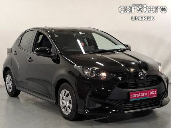 Toyota Yaris Hatchback, Petrol, 2023, Black