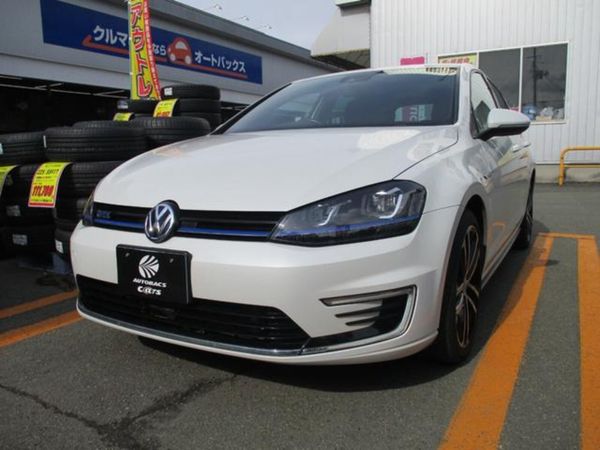 Volkswagen Golf Hatchback, Petrol Plug-in Hybrid, 2016, White