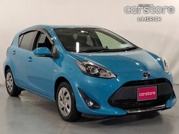 Toyota Aqua Hatchback, Petrol Hybrid, 2020, Green