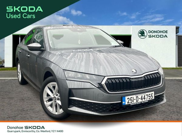 Skoda Octavia Saloon, Diesel, 2025, Grey