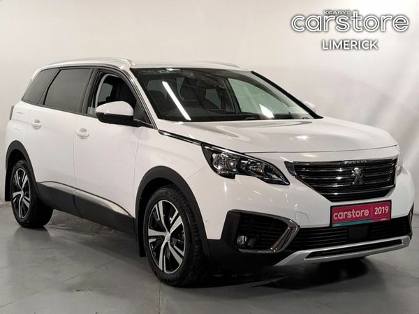Peugeot 5008 MPV, Petrol, 2019, White