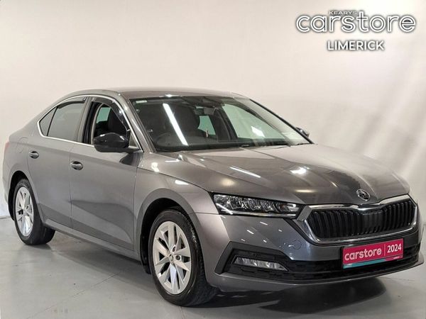 Skoda Octavia Saloon, Diesel, 2024, Grey