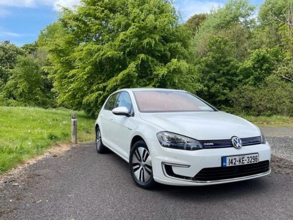 Volkswagen Golf Hatchback, Electric, 2014, White