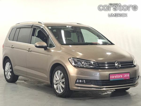 Volkswagen Touran MPV, Petrol, 2018, Gold