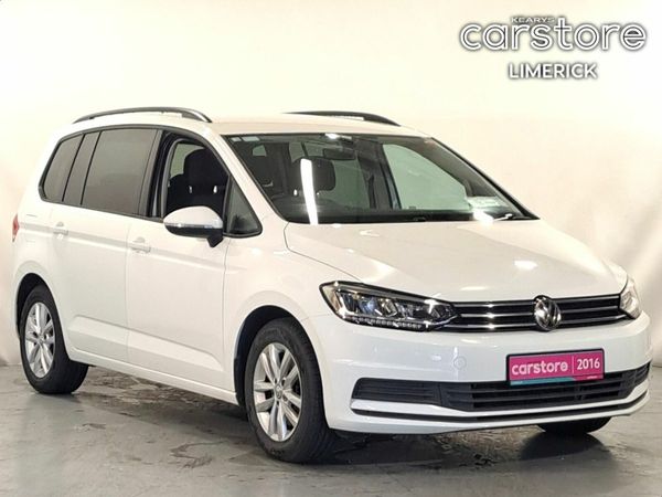 Volkswagen Touran MPV, Petrol, 2016, White