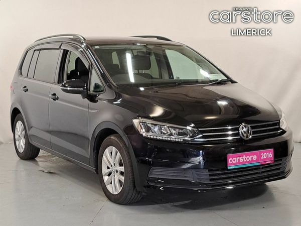 Volkswagen Touran MPV, Petrol, 2016, Black