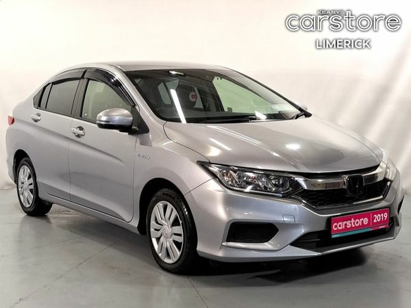 Honda Grace Saloon, Petrol Hybrid, 2019, Silver