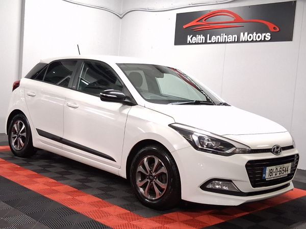 Hyundai i20 Hatchback, Petrol, 2018, White