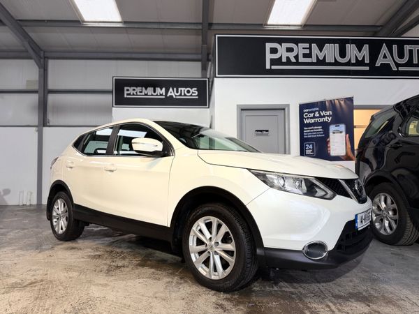 Nissan Qashqai Hatchback, Petrol, 2014, White