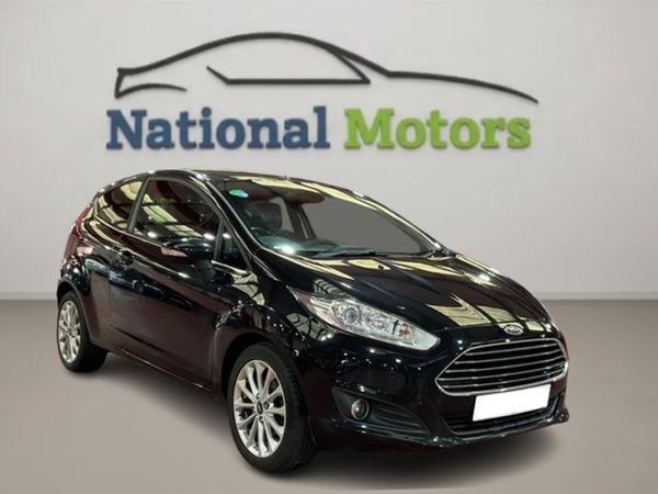 Ford Fiesta Hatchback, Petrol, 2015, Black