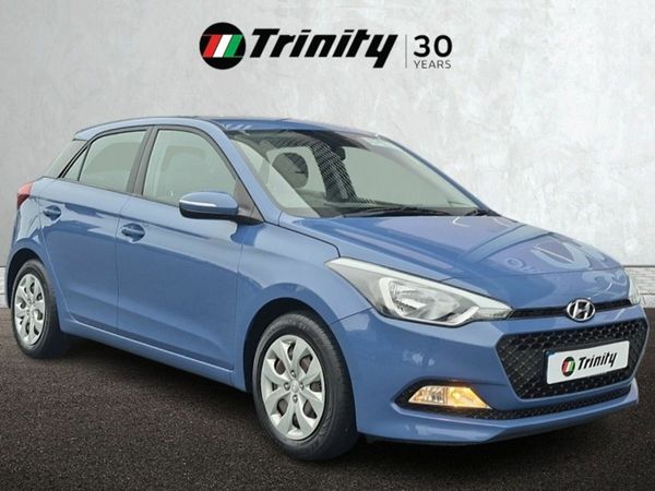 Hyundai i20 Hatchback, Petrol, 2017, Blue