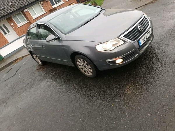 Volkswagen Passat Saloon, Diesel, 2008, Grey