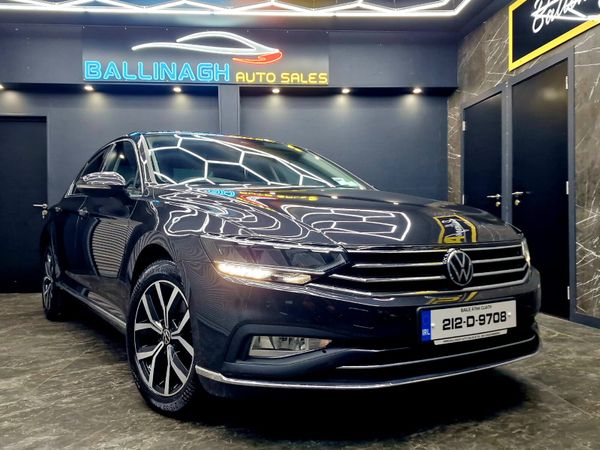 Volkswagen Passat Saloon, Diesel, 2021, Grey