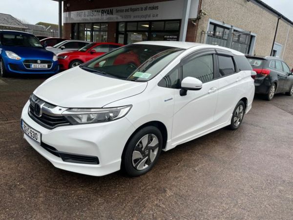 Honda Shuttle Estate, Petrol Hybrid, 2019, White