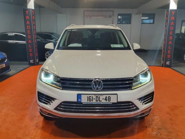 Volkswagen Touareg SUV, Diesel, 2016, White