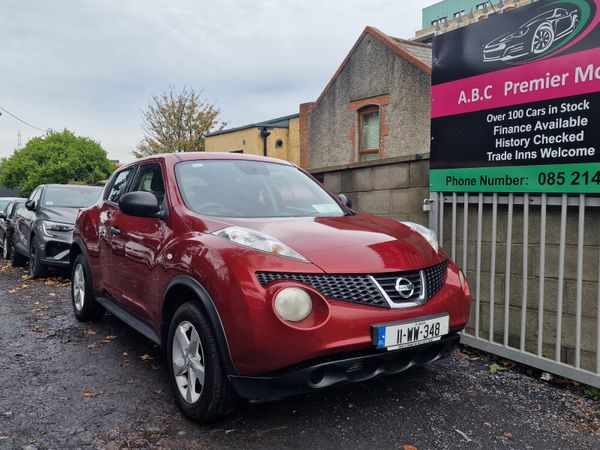Nissan Juke SUV, Diesel, 2011, Red