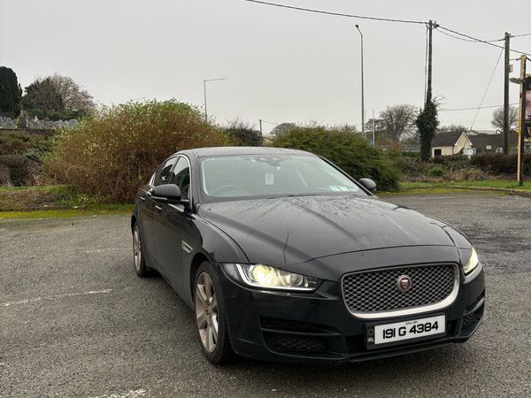 Jaguar XE Saloon, Diesel, 2019, Black