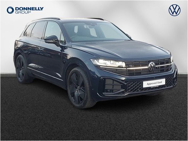 Volkswagen Touareg Estate, Diesel, 2025, Blue