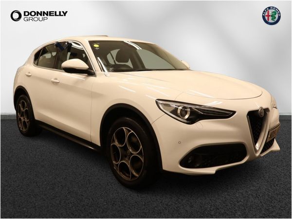 Alfa Romeo Stelvio Estate, Diesel, 2019, White