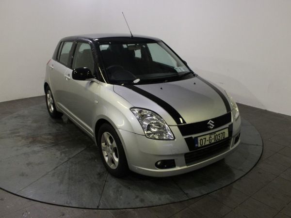 Suzuki Swift Hatchback, Petrol, 2007, Silver