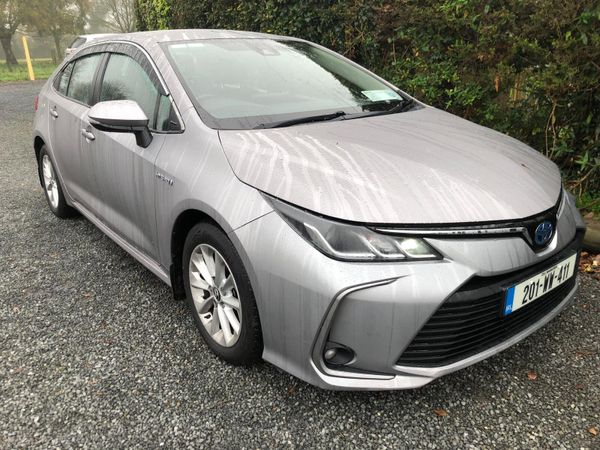 Toyota Corolla Saloon, Petrol Hybrid, 2020, Grey