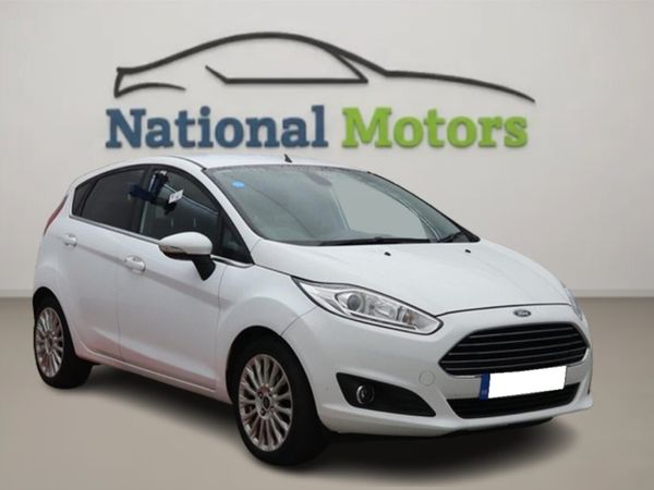 Ford Fiesta Hatchback, Petrol, 2014, White