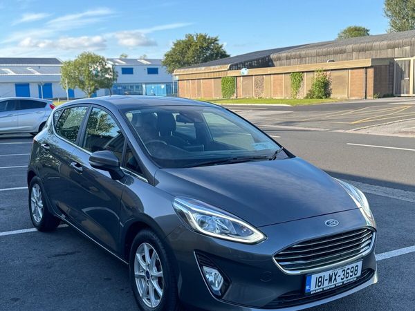 Ford Fiesta Hatchback, Petrol, 2018, Grey