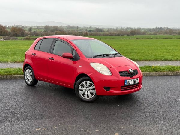 Toyota Yaris Hatchback, Petrol, 2008, Red