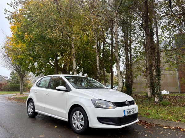 Volkswagen Polo Hatchback, Petrol, 2010, White