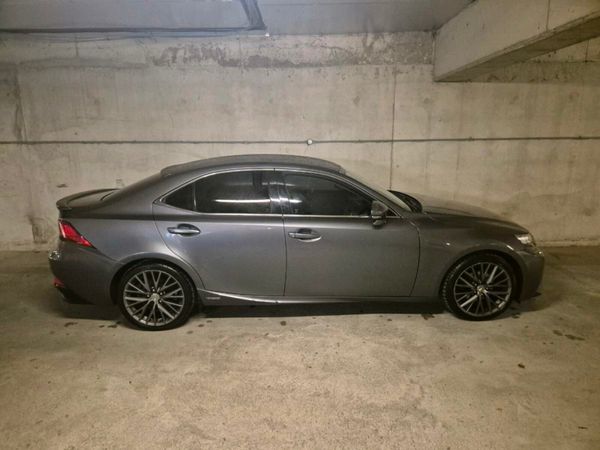 Lexus IS Saloon, Petrol Hybrid, 2014, Grey