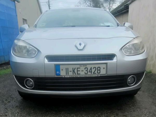 Renault Fluence Saloon, Diesel, 2011, Silver