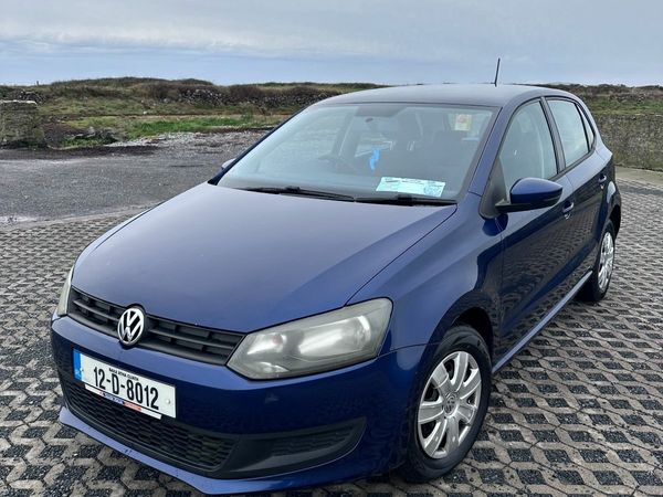 Volkswagen Polo Hatchback, Petrol, 2012, Blue